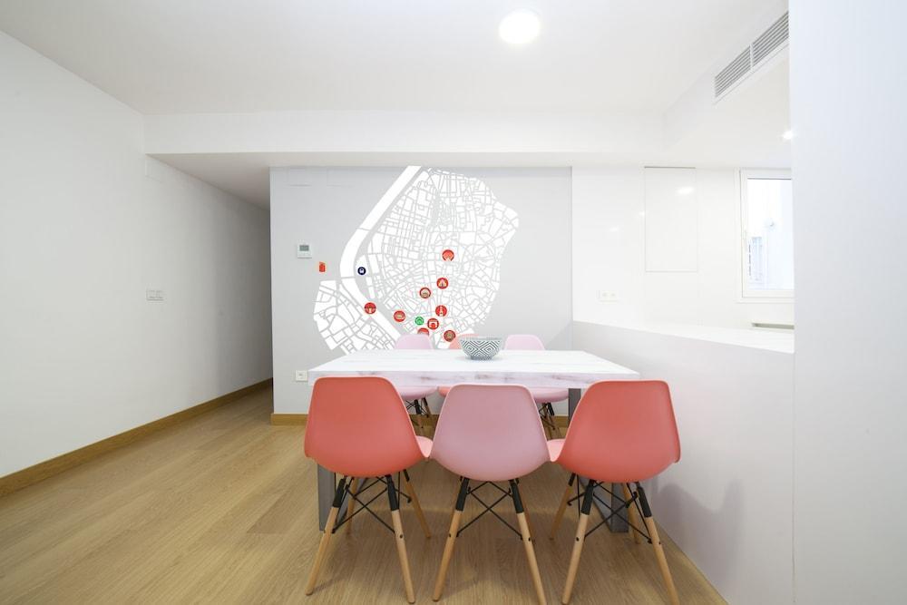 Alohamundi Arfe Apartment Севиля Екстериор снимка