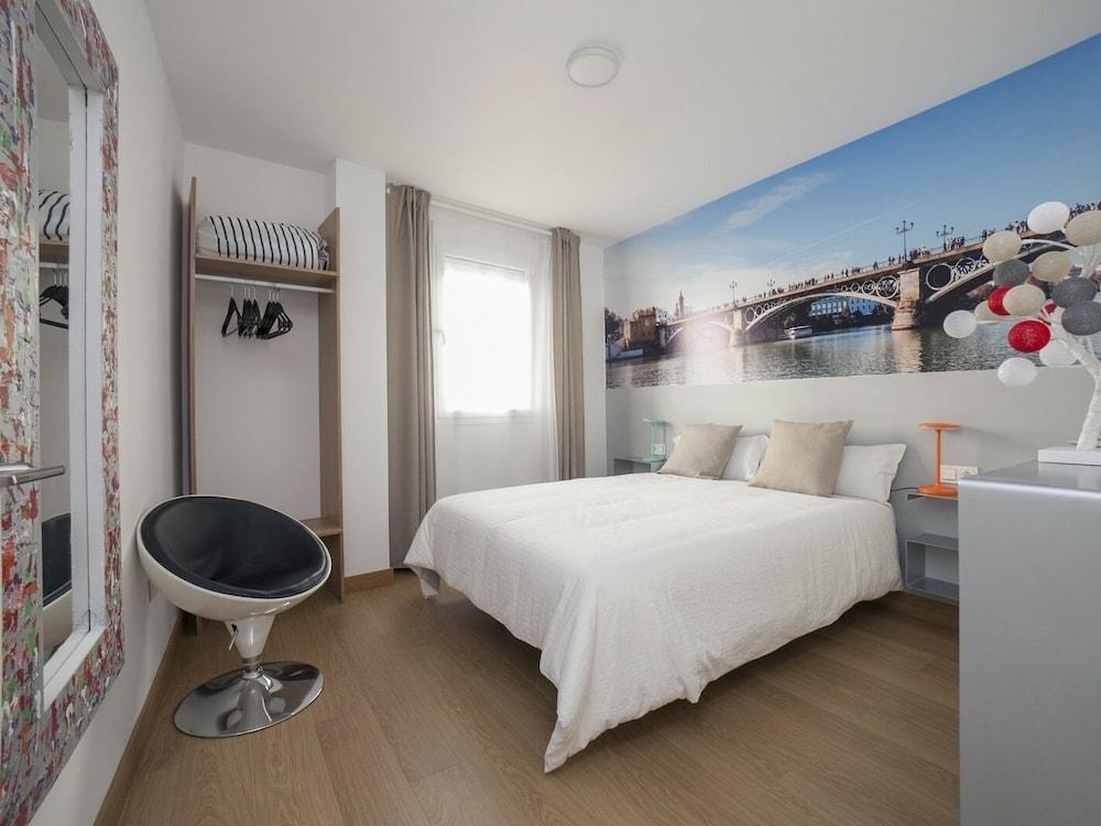Alohamundi Arfe Apartment Севиля Екстериор снимка